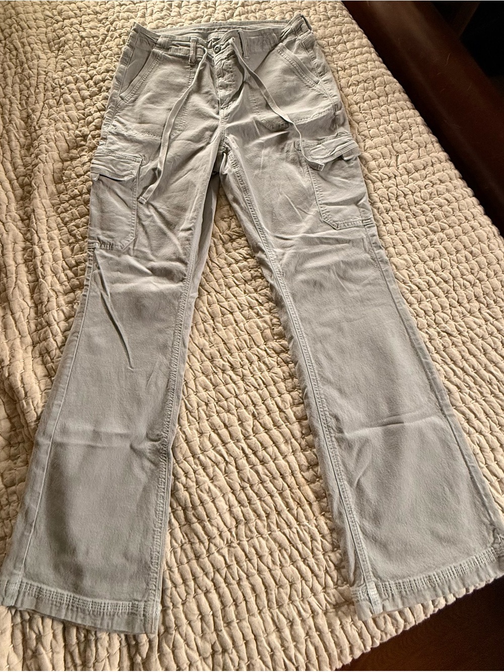 American Eagle Outfitters Women's Light Blue Boot Cut Cargo Jeans